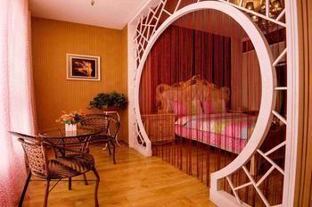 Shuangshuang Home Fenghuang Hongqiao Branch Eksteriør billede